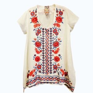 JOHNNY WAS Embroidered Short Sleeve Sharkbite Hem Tunic - Small